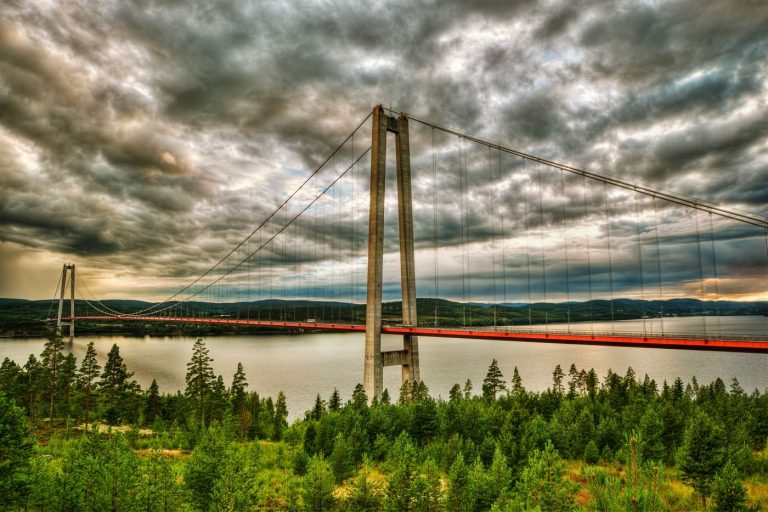 Högakustenbron